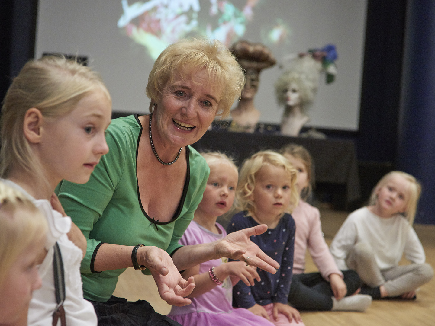 Minitryll med formidler Marianne Oulie Wiik