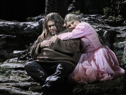 Yngve Søberg og Lina Johnson som Rigoletto og Gilda